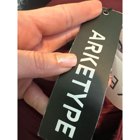 Arketype burgundy distressed flare stacked jeans size 28 - Picture 3 of 7